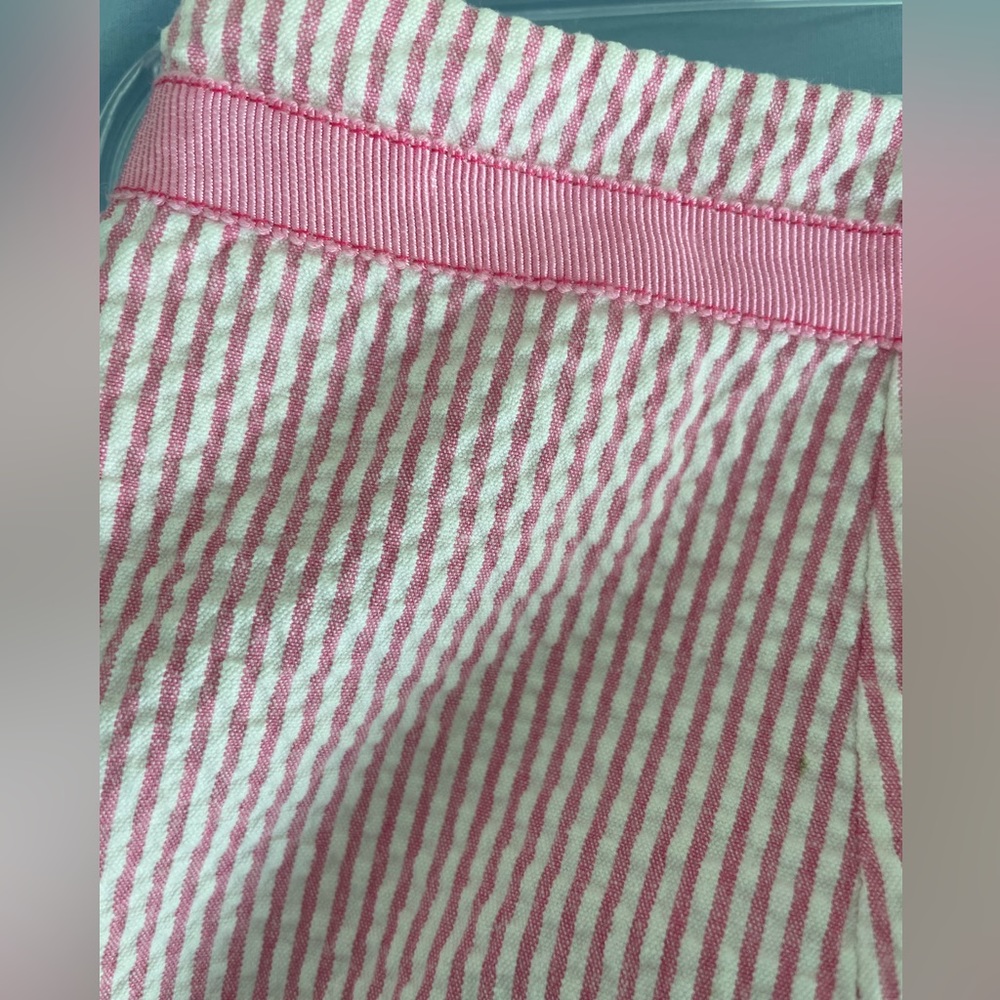 MARK, FORE & STRIKE Preppy Pink Seersucker A-line Skirt with scalloped hem - Picture 4 of 6